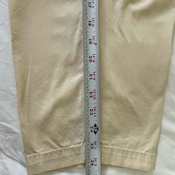 Lee Relaxed Fit Mid Rise Women’s Size 18 98% cotton 2% Spandex Khaki color - Picture 10 of 13